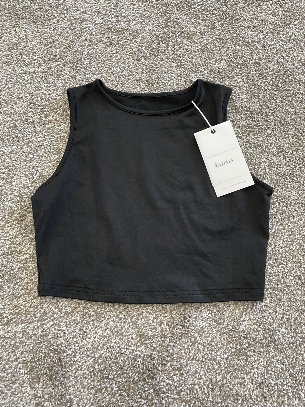 Elleven Minimal Black Cropped Tank Small